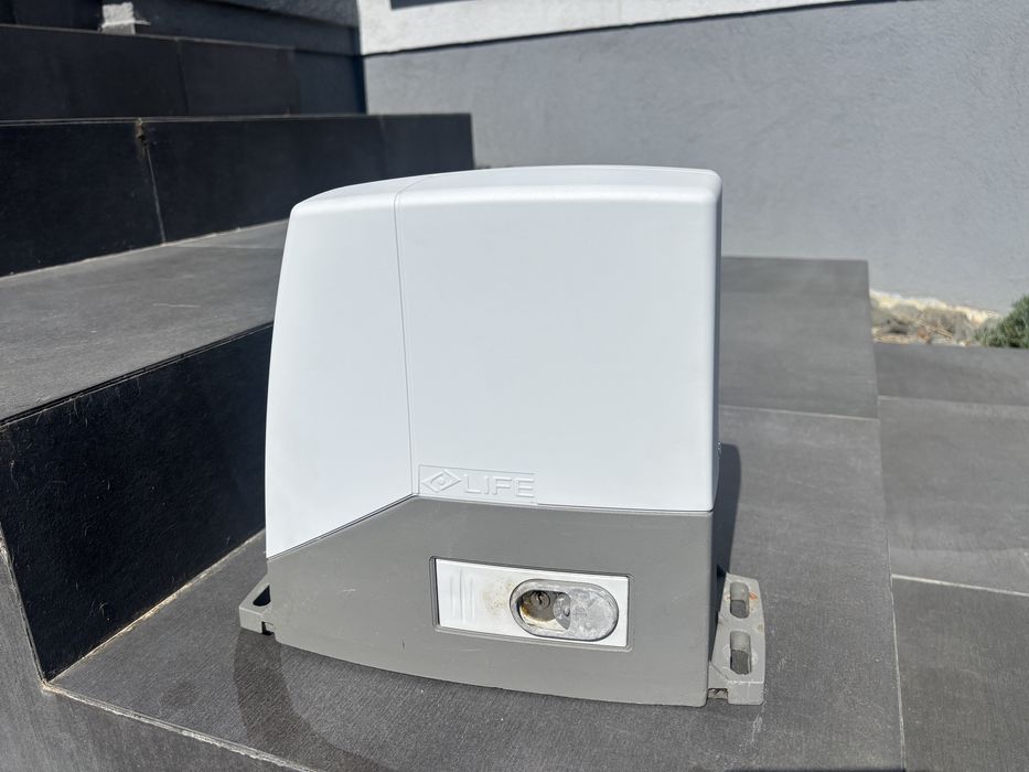 Kit automatizare poarta culisanta Motor 800 Kg LIFE Acer800