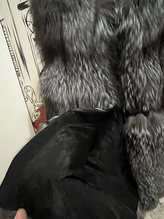 Срочно продам безрукавка чернобурка