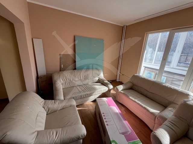 Продава се Тристаен апартамент в Пловдив, Тракия - 96 кв.м за 1407 €/кв.м - Снимка #1