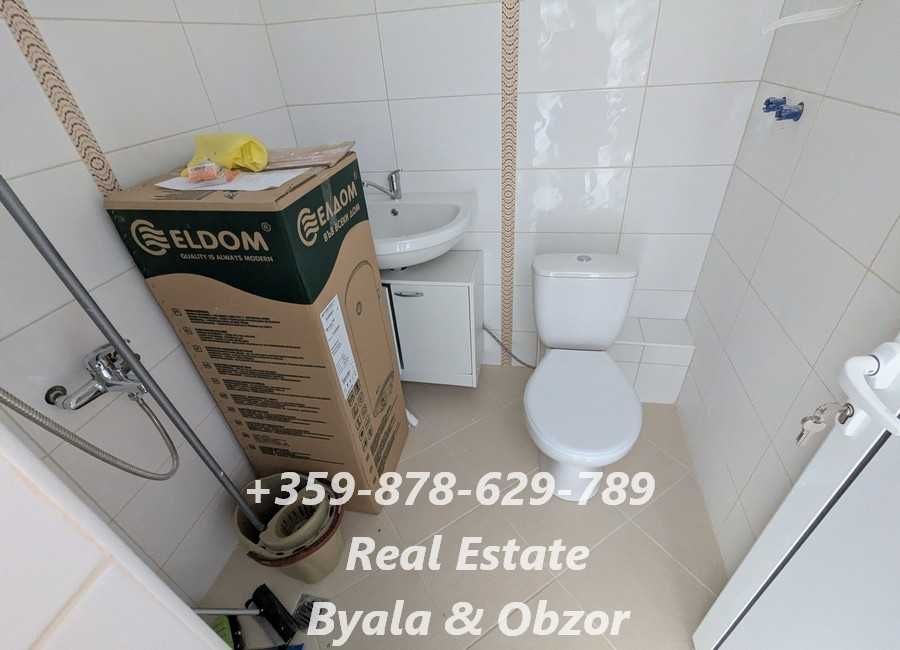 Просторен двустаен апоартамент с 2 бани и с голяма тераса