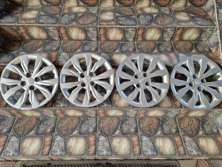 Продам Колпаки оригинал