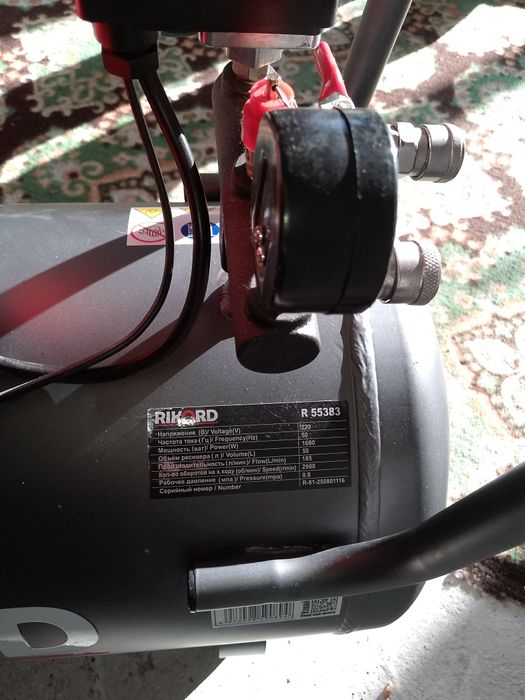 Kompressor 50 litr 100$