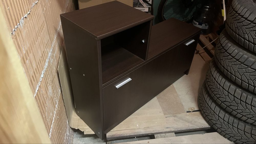 Шкаф за обувки.