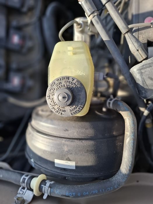 Toyota land cruiser 95 олд кисми тулик ва булиб сотилади