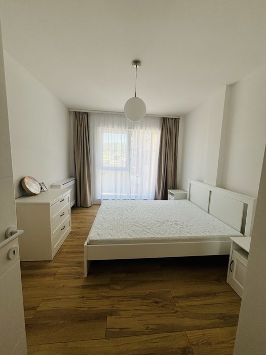 PF - Închiriez apartament 3 camere – Str. Stejarului, Florești