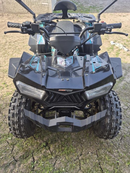 Vând ATV 002S Defender