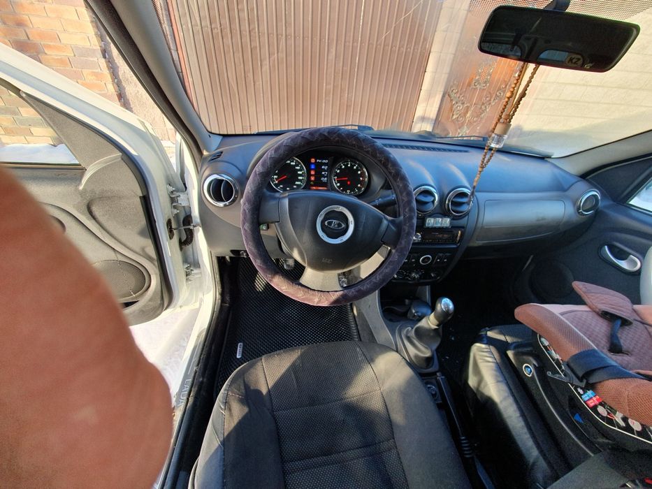 Продам ларгус 2014г.в.