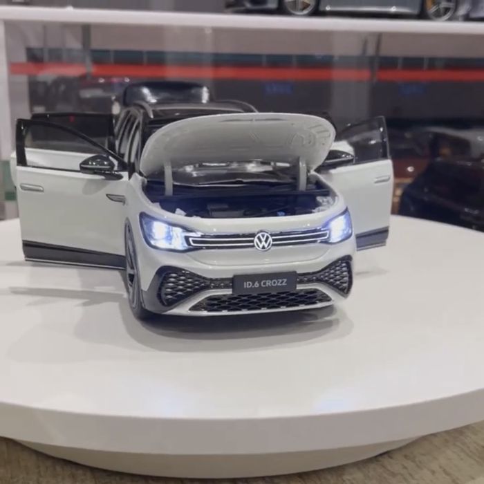 Volkswagen ID6 CROZZ. Коллекционные модель