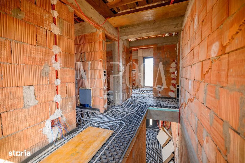 Casa 6 camere de vanzare in Chinteni