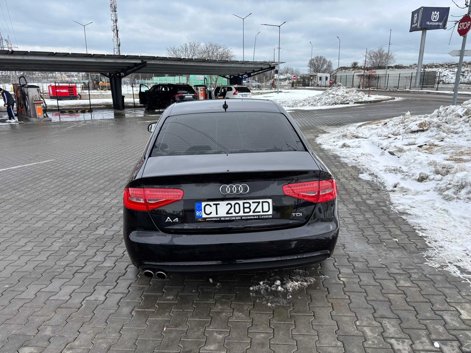 VAND AUDI A4 S-Line 2013 2.0 TDI 143cp 8400E