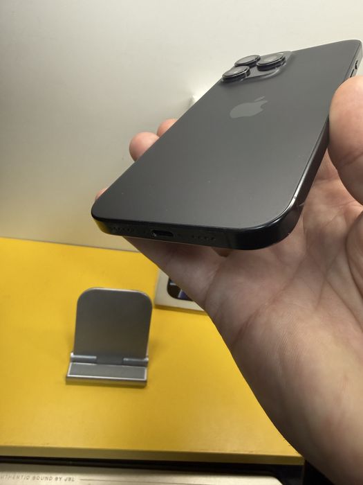 Iphone 16 pro max 256 gb 91% bateria