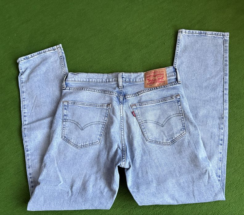 Blugi Levi’s brabati!