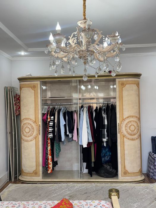 Продам шифоньер б/у 40000  Алматы