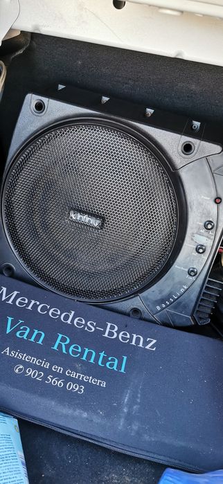 Subwoofer auto activ  infinity