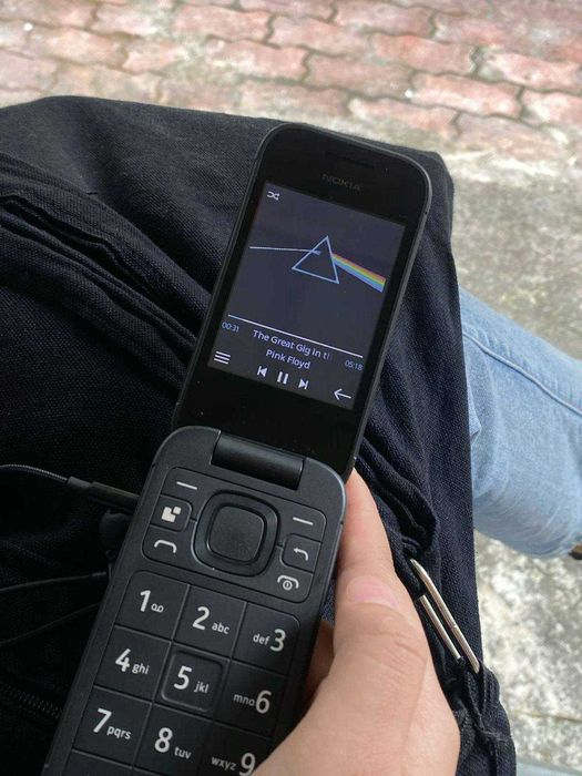 YENGI ! Nokia 2660 Flip Dualsim | Dostavka | Garantiya !
229 900 сум