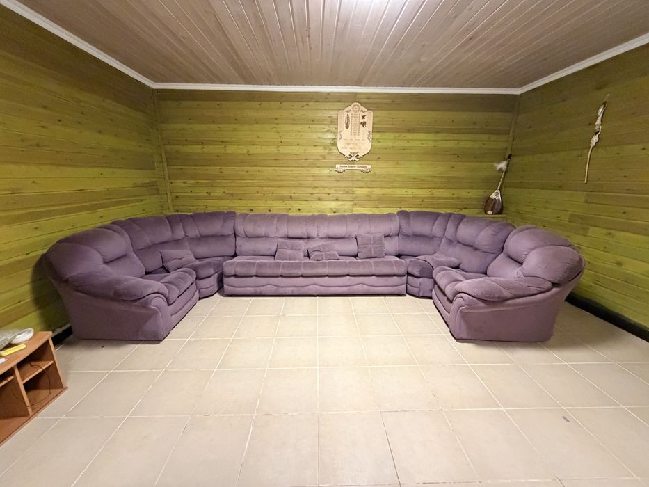 Диван в хорошем состоянии