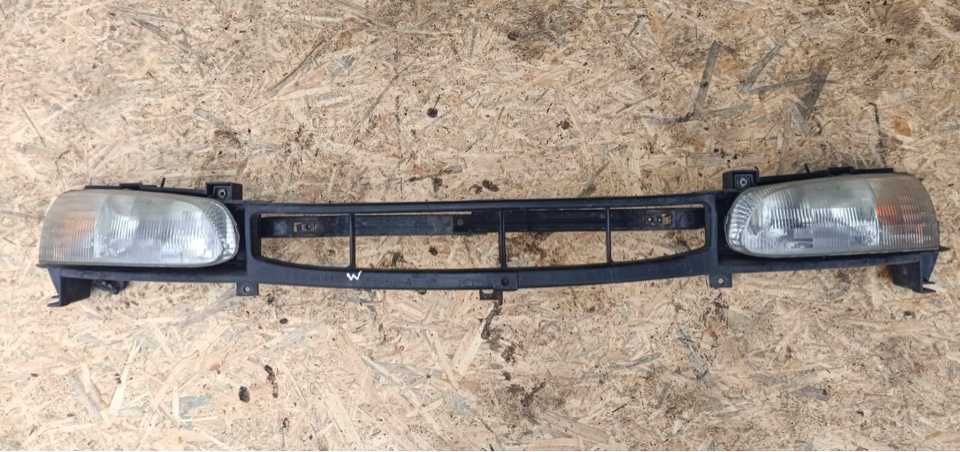 фары Форд Виндстар привозные (комплект)