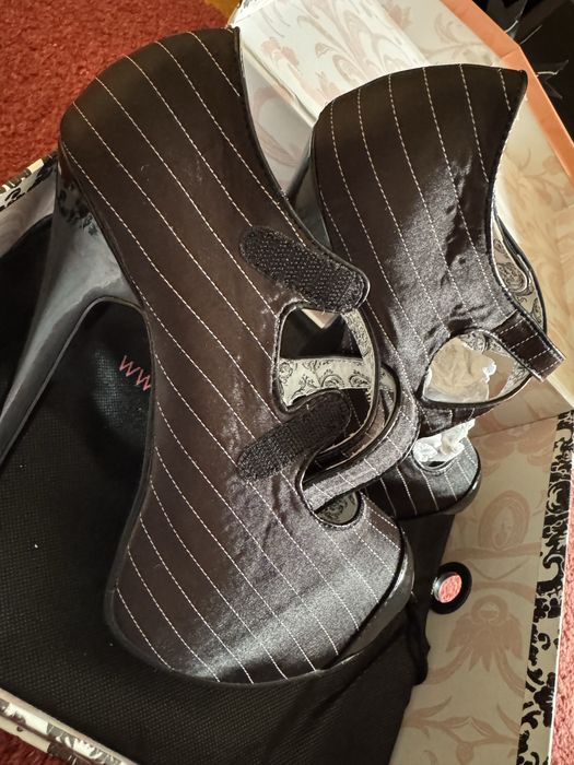 Обувки Bordello 36р-р, бижу на висок ток