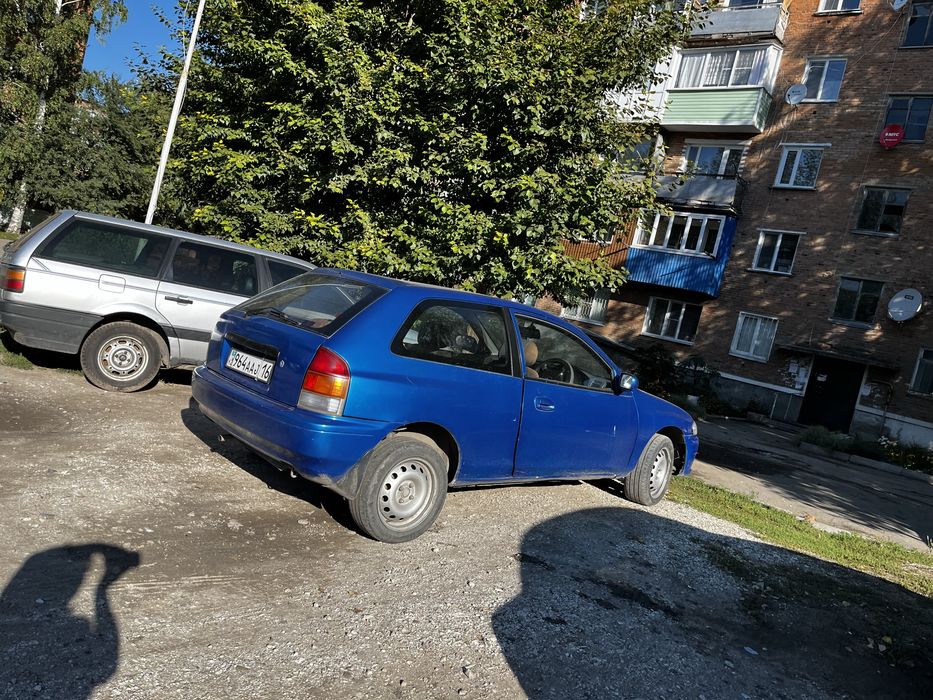 Мазда фэмели  праворукий