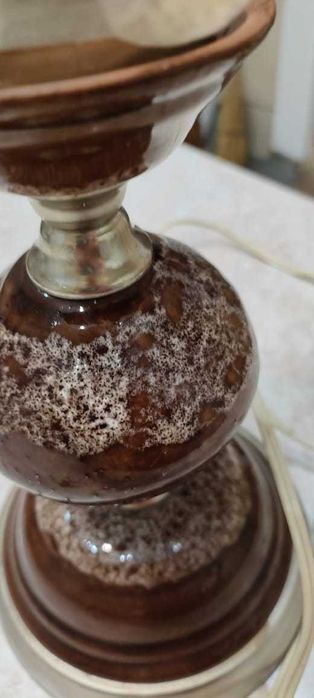 Светильник настольный продам