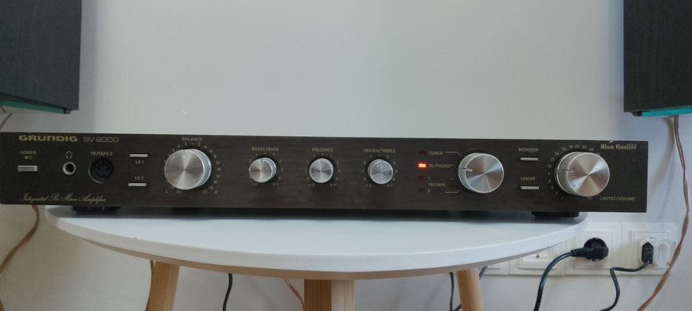 Amplificator Grundig SV 2000
