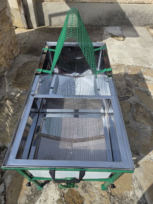 Вана и центрофуга за вадене на мед