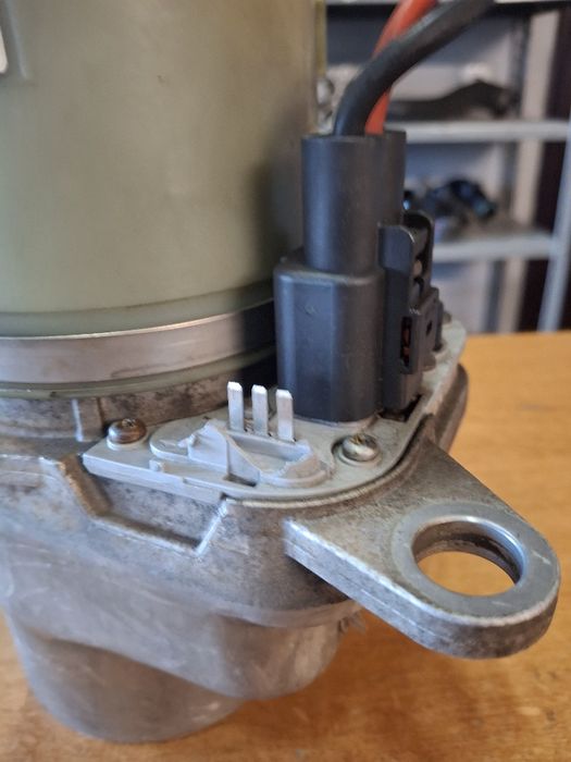 Pompă servo direcție Ford Fiesta Fusion electrică