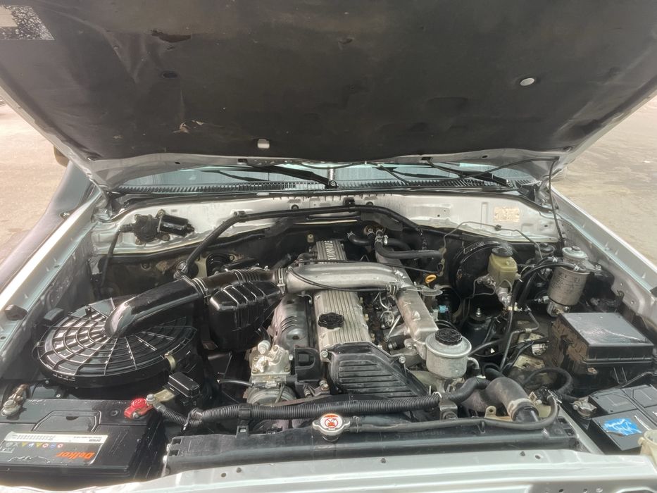 Toyota land cruser 105