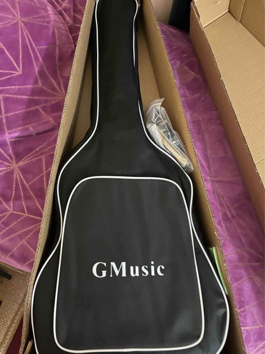 Гитара очень хороший качест новыййй