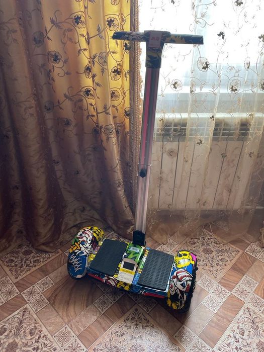 Продам гироскутер а8