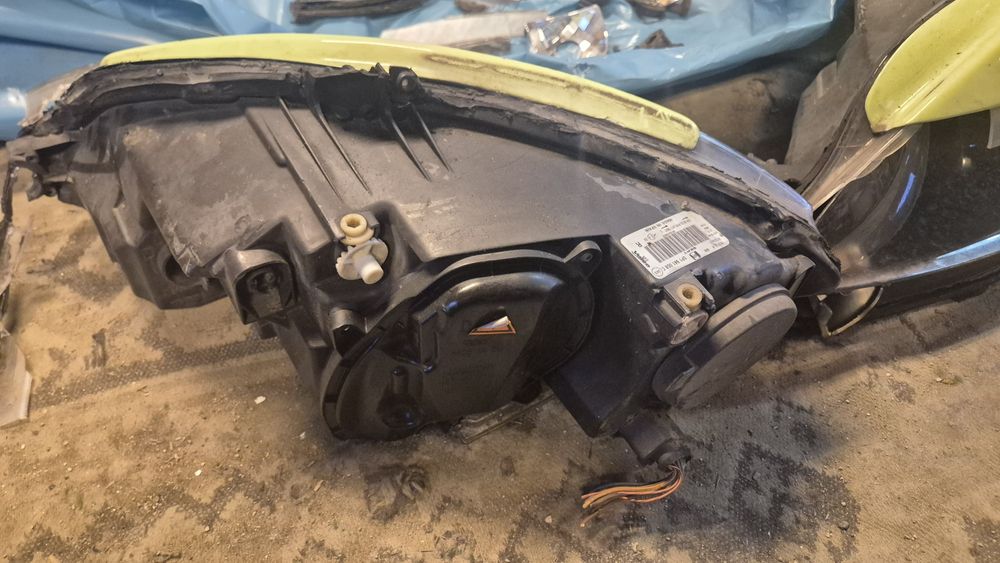 Оригинални Ксенонови Фарове за Сеат Леон 1P,Алтеа,Алтеа ХЛ 2005 .2012г