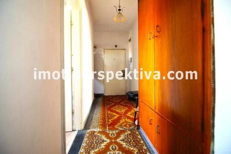 Продава се Тристаен апартамент в Пловдив, Кючук Париж - 85 кв.м за 720 €/кв.м - Снимка #9