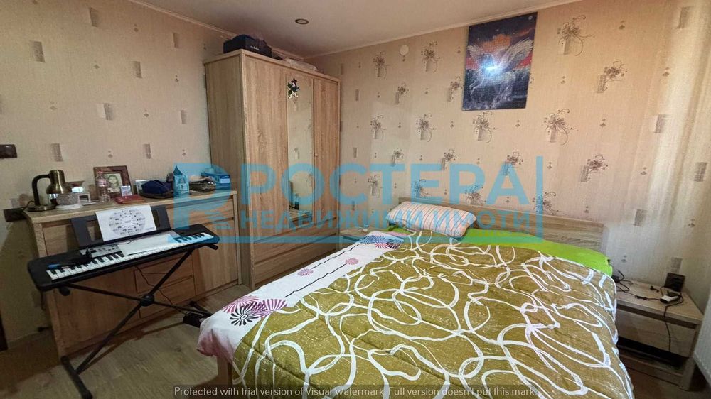 Самостоятелна Къща - Въбел