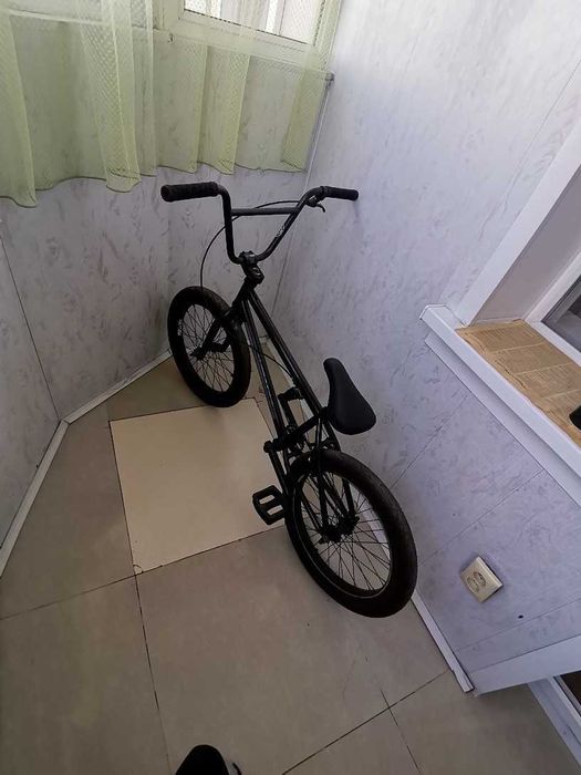 Продам BMX Kink Whip 2022