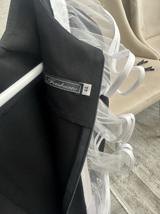 Школьная форма, выпускные платья сарафан