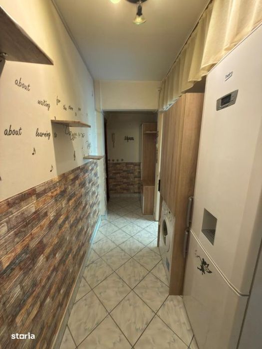 Apartament cu 2 camere, 40 mp, zona Malu Rosu