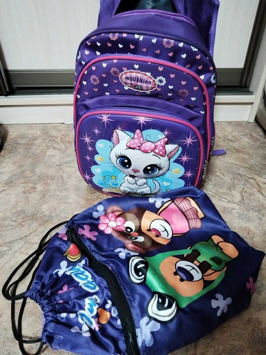 Продам рюкзак для девочек