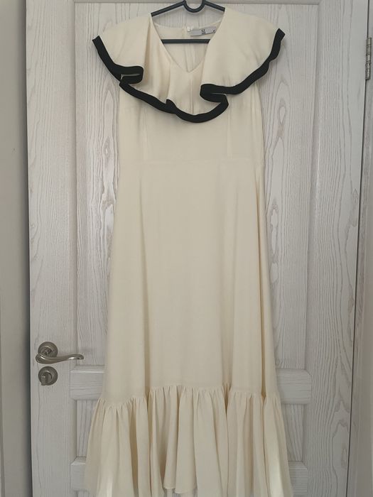 Продается платья