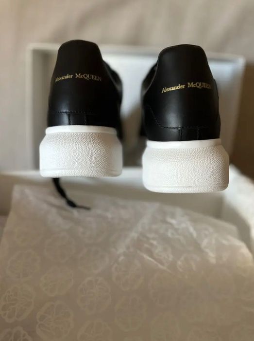 !! Reducere !! Adidasi/Sneakers Alexander McQueen negrii