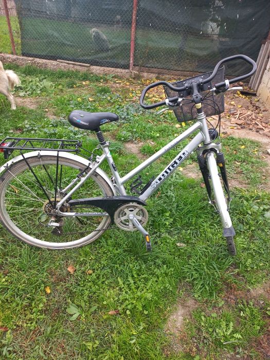 Vând bicicleta  de damă  în stare bună
