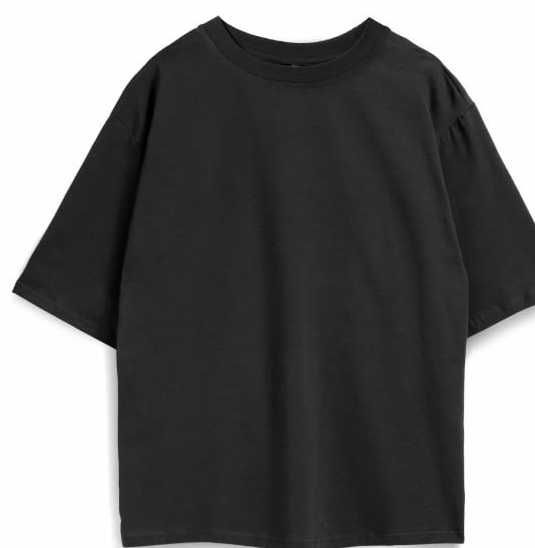 Vând urgent tricou Adidas folosit