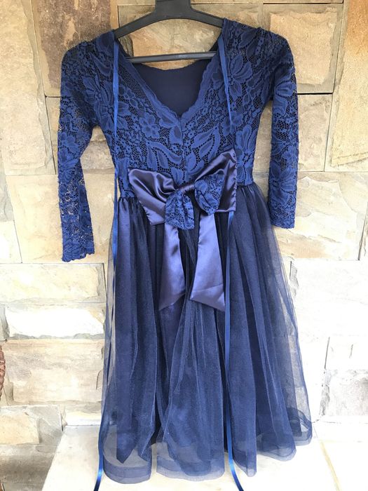 официална дълга рокля 140р + подарък подходяща фиба