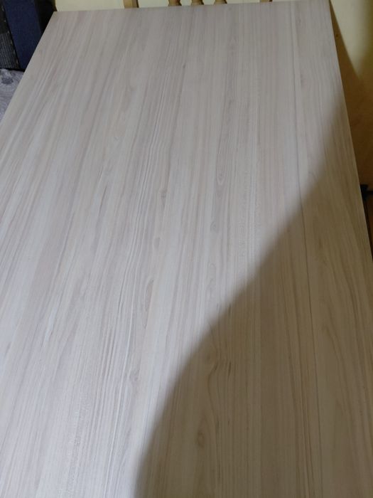 Трапезна маса дълж.110 см.шир.70 см. Вис.75см. см