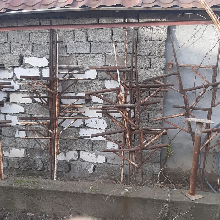 Продам арматуру бу .