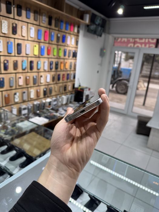 iPhone 15 pro naqd yoki nasiya