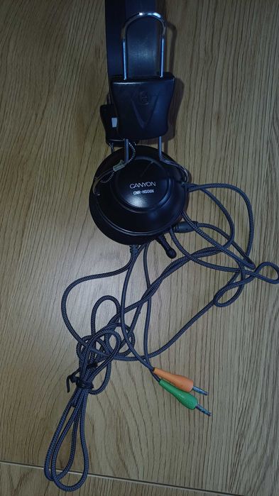 Компютърни тонколони,слушалки и чинчове