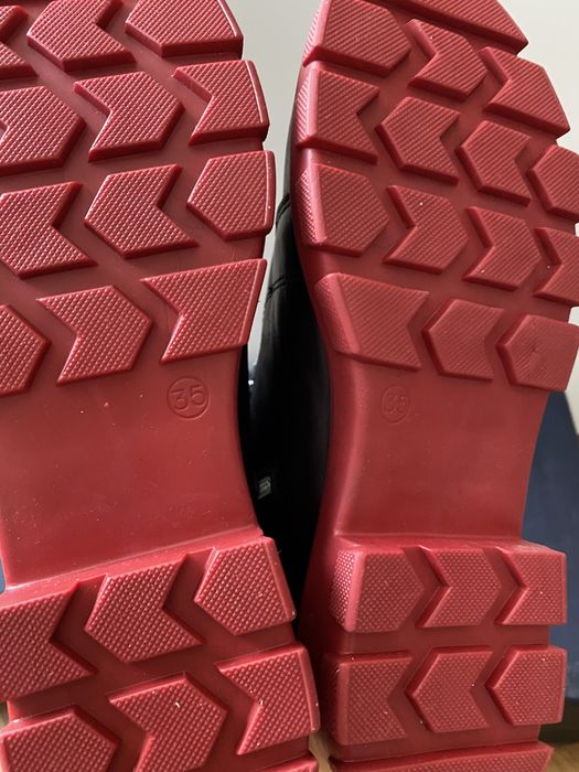 Сапоги 35 размера . Новые