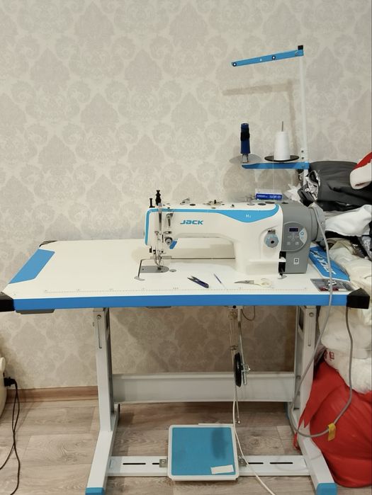 Продается новая Швейная машина JACK