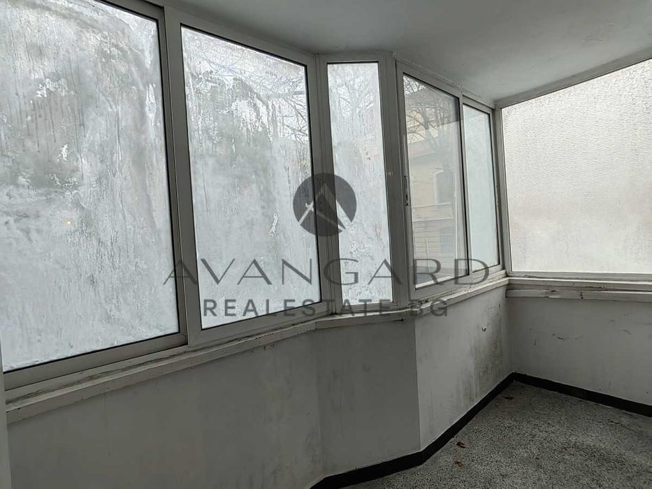 Продава се Тристаен апартамент в Пловдив, Център - 109 кв.м за 2152 €/кв.м - Снимка #3