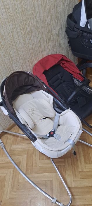 Продам коляску 3в 1